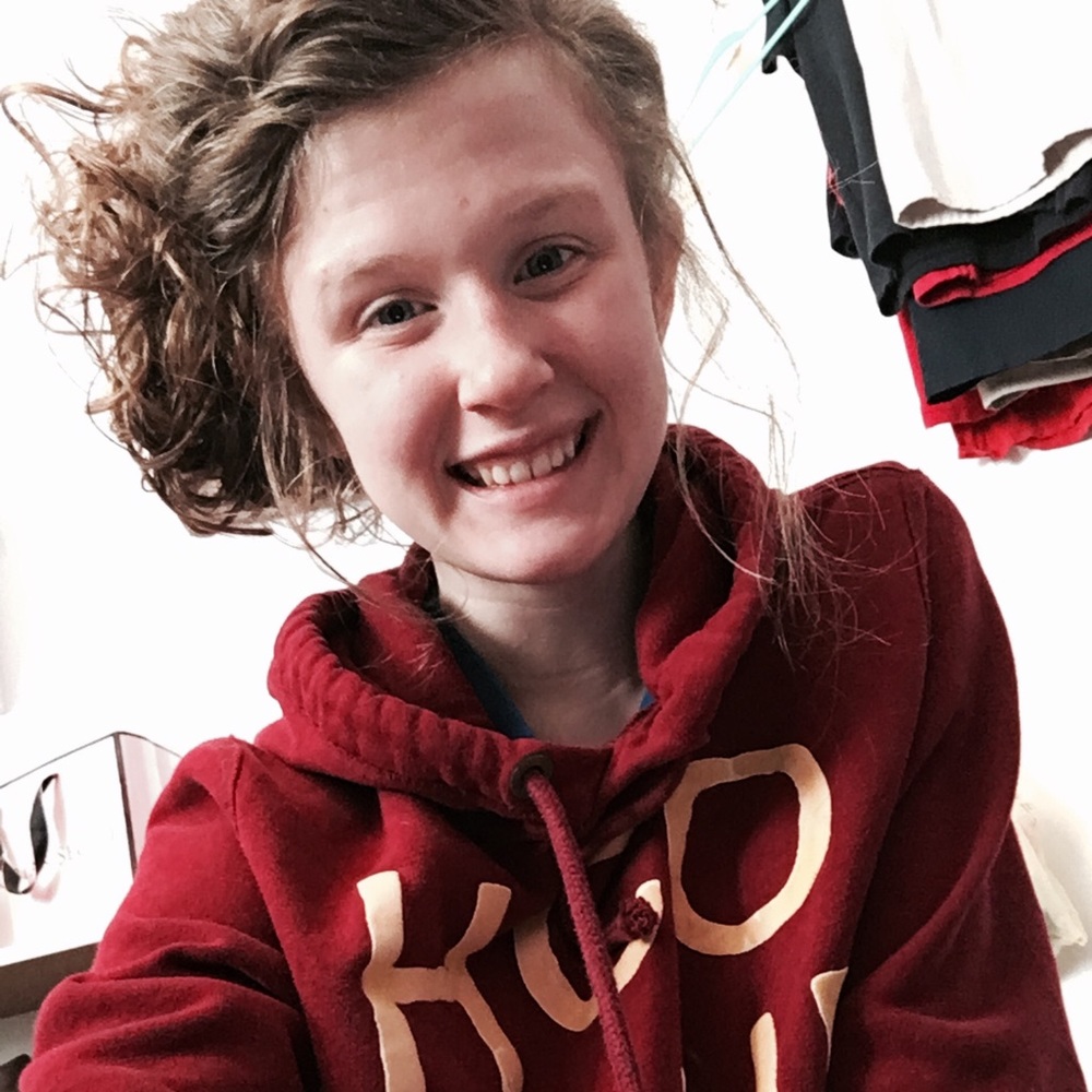 Meet your Posher, Leigh