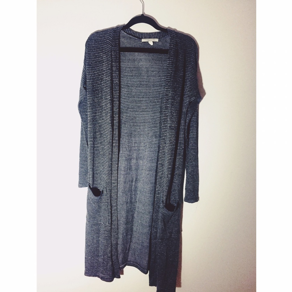 Grey Duster (with thin black horizontal stripes)