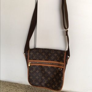 Louis Vuitton cross shoulder