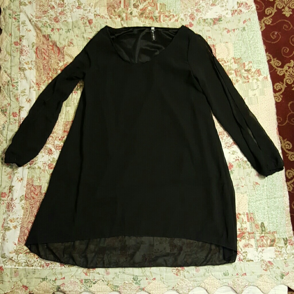 Hi low Black Dress with long slit sleeves