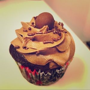 Meet your Posher, Serena