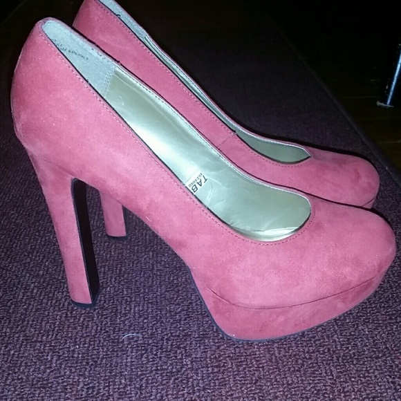 CORAL Platform Heels - Picture 2 of 3