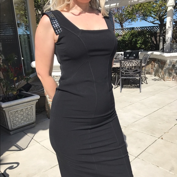 Sleeveless Black Dress Zipper from Top to Bottom - Picture 9 of 9
