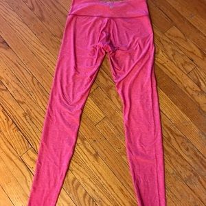 Hot pink Lululemon leggings!! Brand new