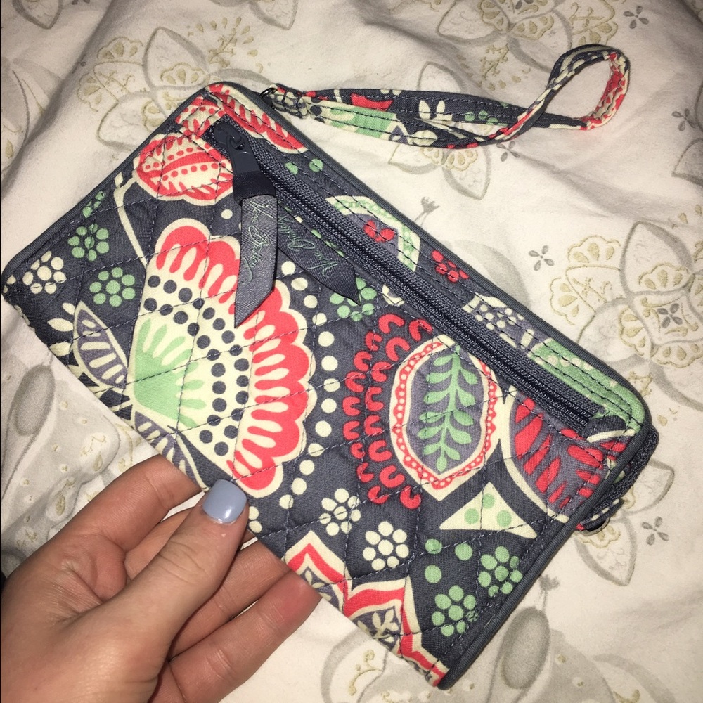 NWOT very bradley wallet