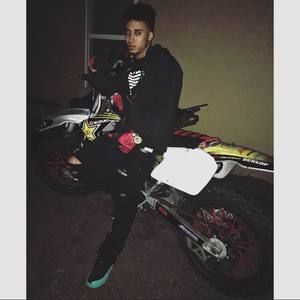 Meet your Posher, Luis