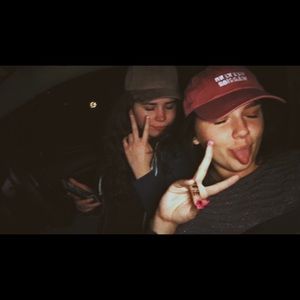 Meet your Posher, Cameron