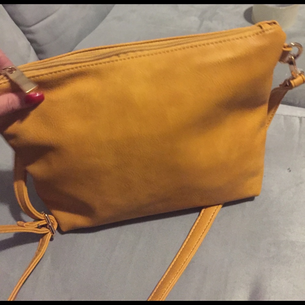Cute shoulder bag brand new!