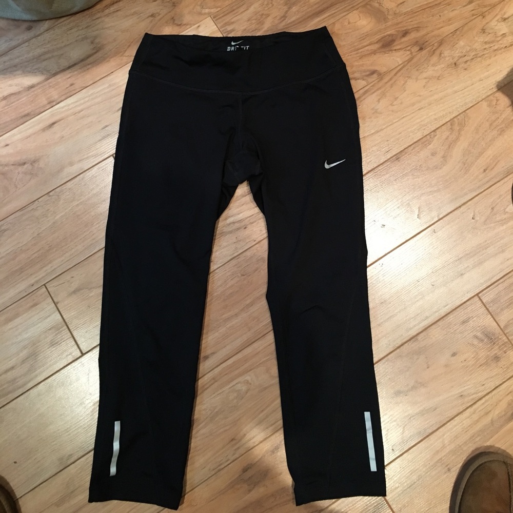 Nike mid-crop dry fit with tie, size Small/black! - Picture 1 of 4