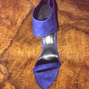 Blue. Audrey broke shoes