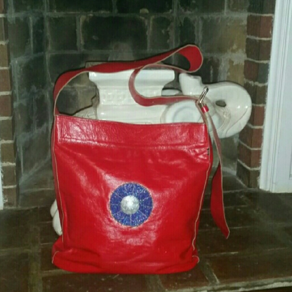Red Handbag and Dr Scholls Sandals (7)