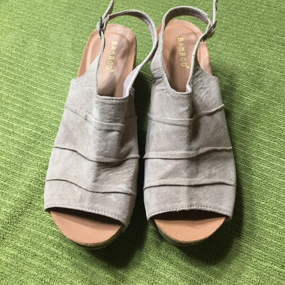 Tan Open Toe Wedges