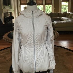 White lululemon jacket