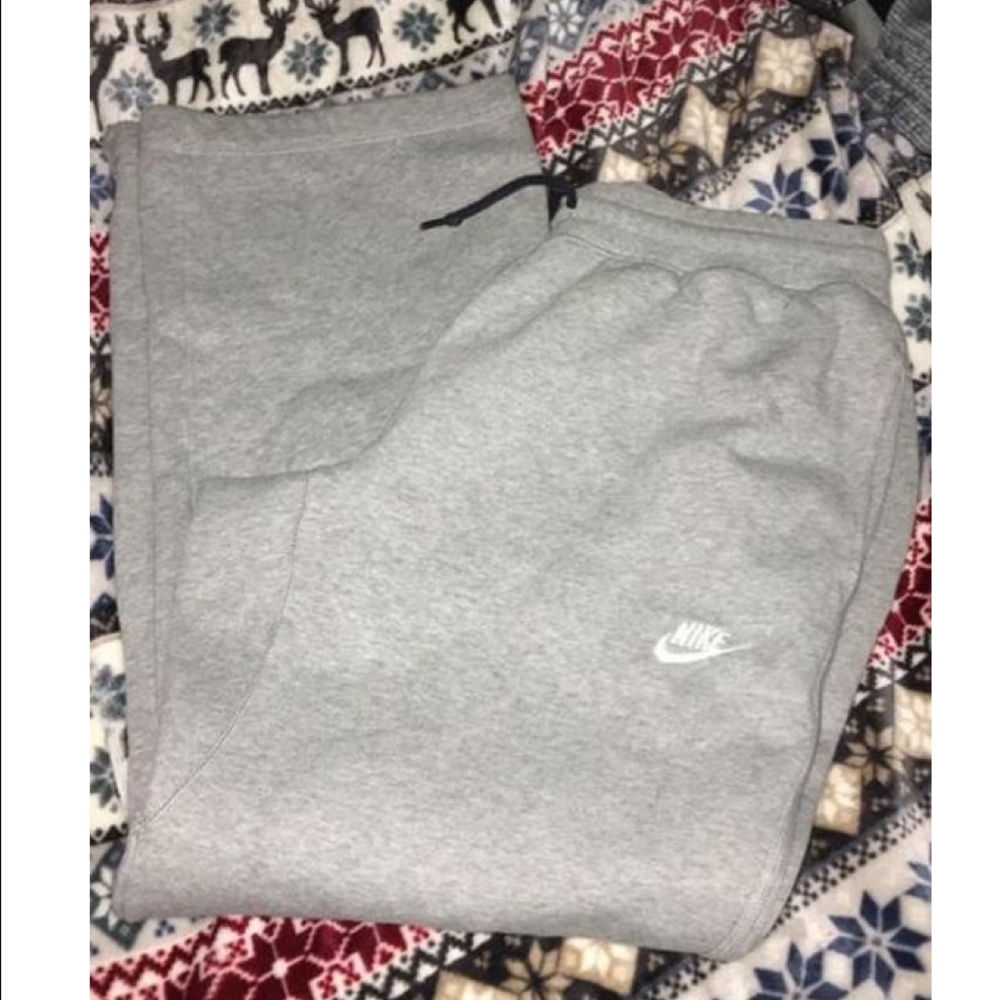 Men Nike Sweats