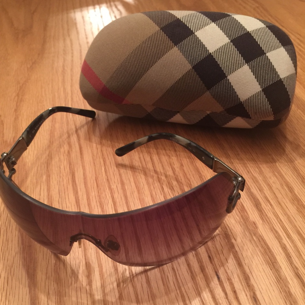 Burberry Sunglasses