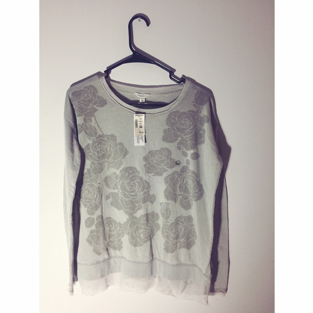 Aeropostale Rose print Sweater