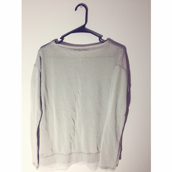 Aeropostale Rose print Sweater - Picture 2 of 2