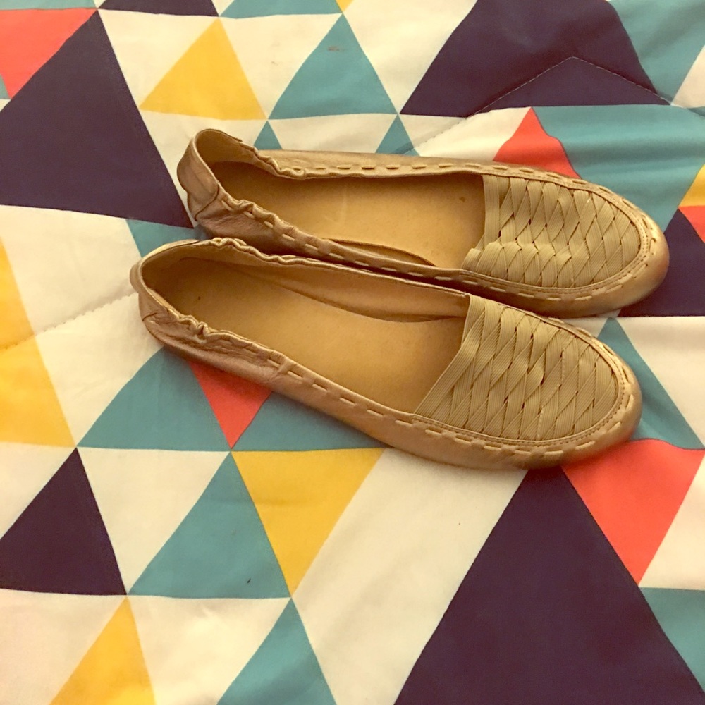 Stuart Weitzman flats