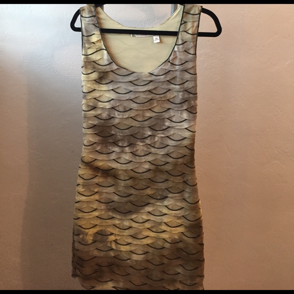 CUTE CHELSEA & VIOLET DRESS