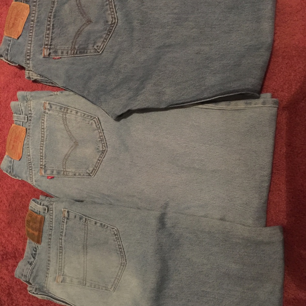 2 pair Levi's33/34 duck head 34/34