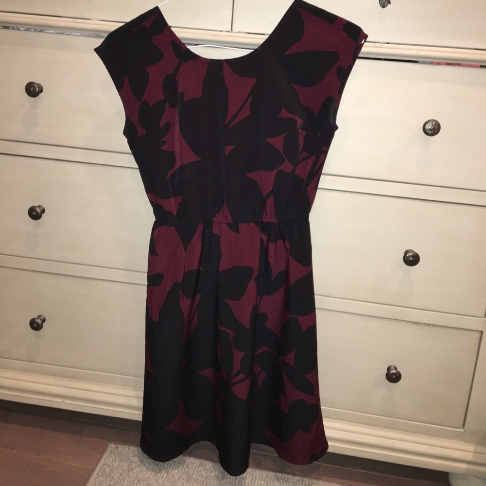 Old navy size XS day to night dress