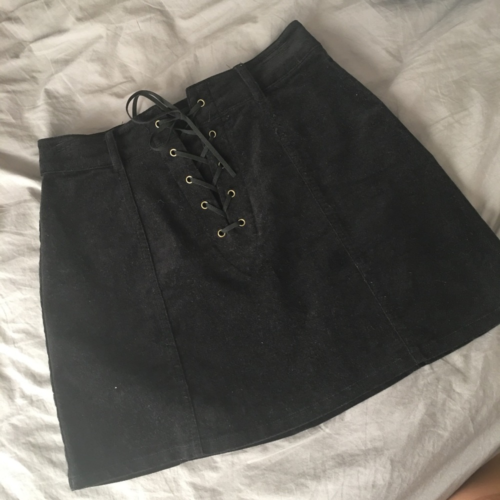 Lace up suede black skirt