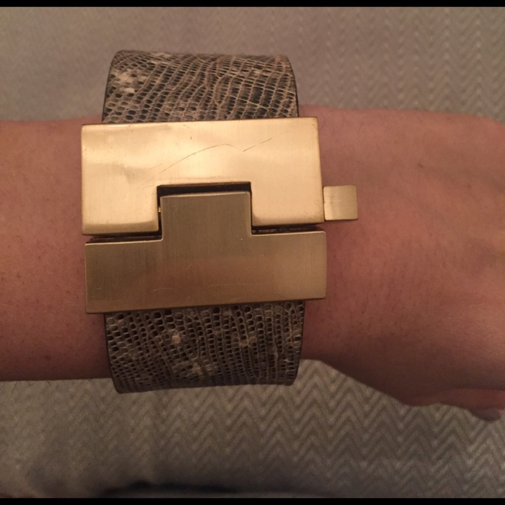 Lizard cuff - Picture 2 of 4