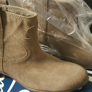 Lucky Brand Western Suede boots