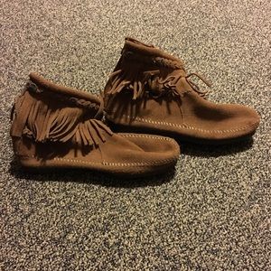 Minnetonka booties