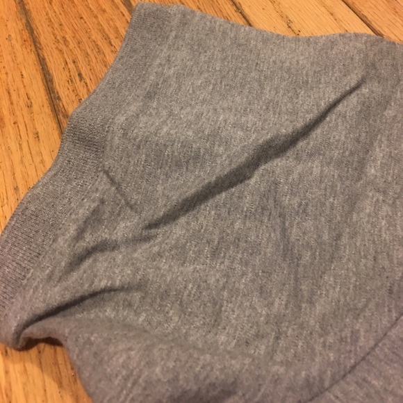 BLACK Saks Fifth Avenue T-Shirt - Picture 3 of 3