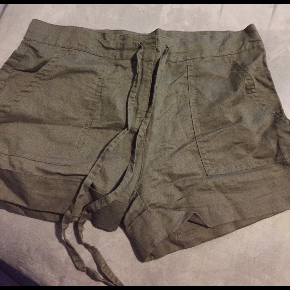 Army green JL shorts