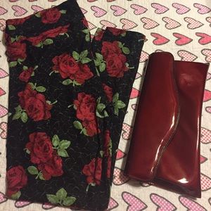 LulaRoe Tall & Curvy Unicorn Roses Leggings