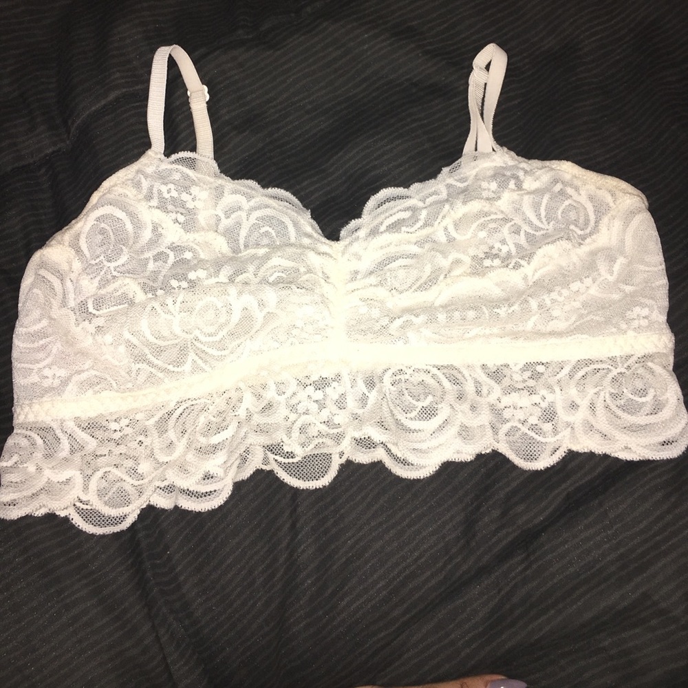 Victoria's Secret cream lace bralette