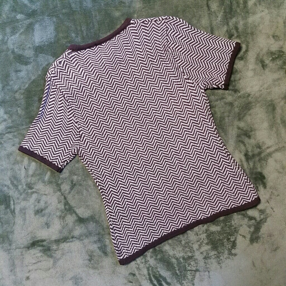 Casual Corner Knit Short Sleeve Top Chevron M - Picture 4 of 6