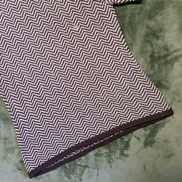 Casual Corner Knit Short Sleeve Top Chevron M - Picture 3 of 6