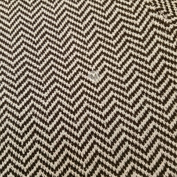 Casual Corner Knit Short Sleeve Top Chevron M - Picture 5 of 6