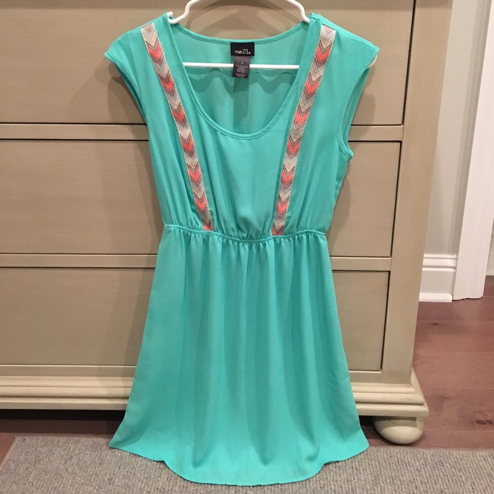 Rue 21 Size S Teal cinch waist dress