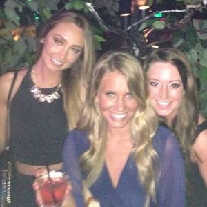 Meet your Posher, Caitlin