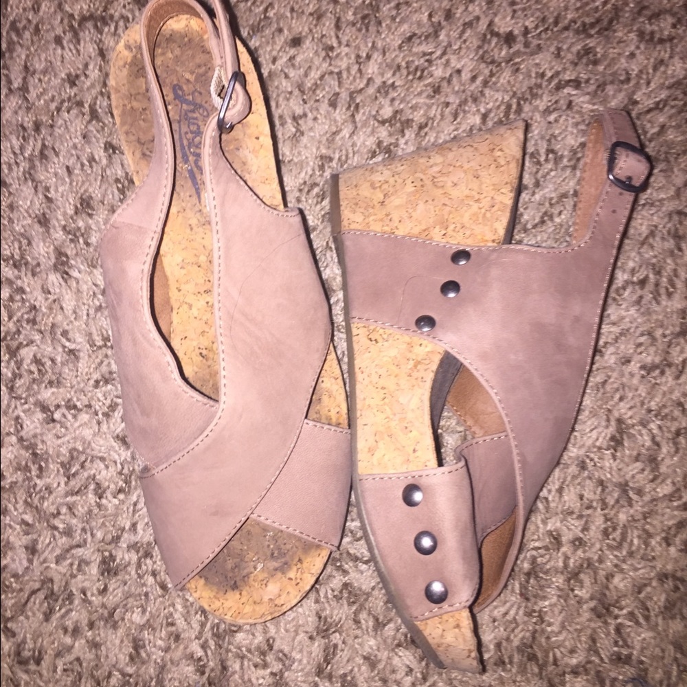 Lucky brand wedges