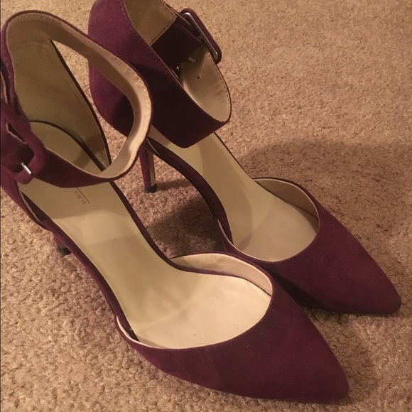 Zara Shoes - Zara kitten heels