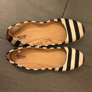 Striped flats