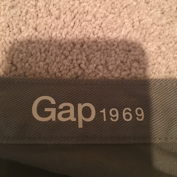 gap girlfriend jeans - Picture 3 of 4