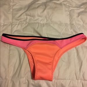 Victoria secret itsy bottoms