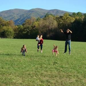 Meet your Posher, Sesha