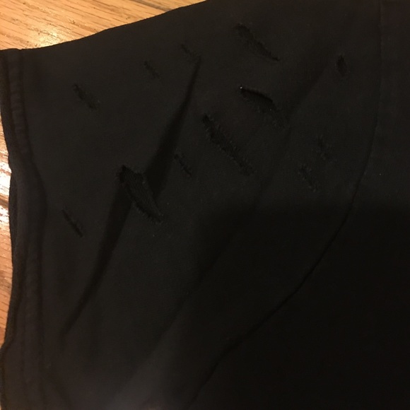 Ripped Yeezy Inspired T-Shirt - Picture 3 of 3