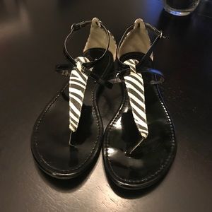 Express Size 9 Zebra Print Sandals