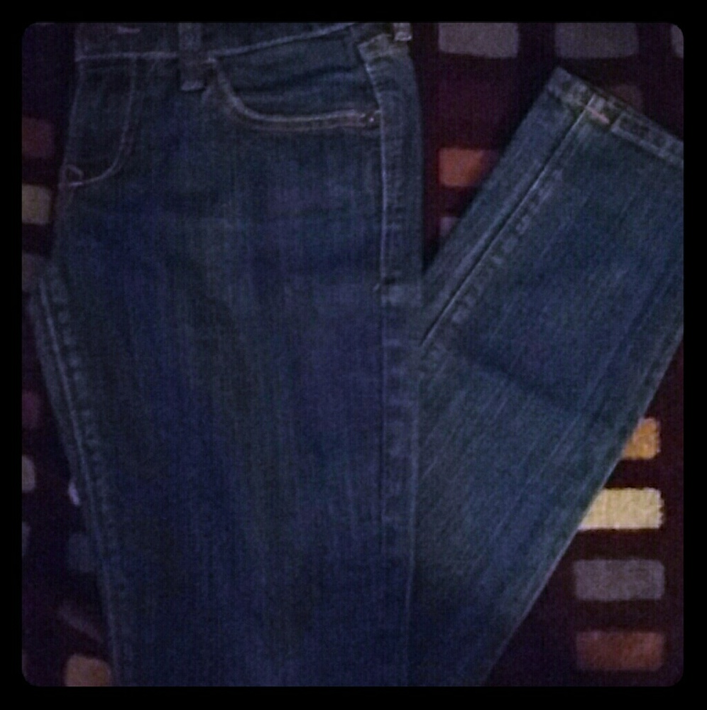Size 0 Old Navy Diva Skinny Jeans in EUC