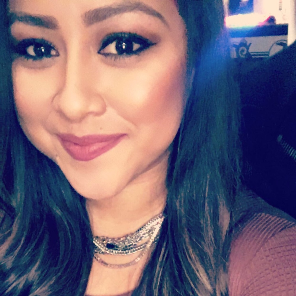 Meet your Posher, Brit