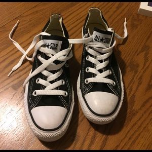Black Canvas Lowtop All Star Converse