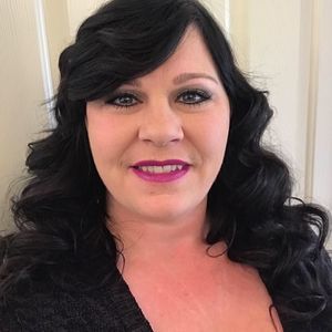 Meet your Posher, Deanna